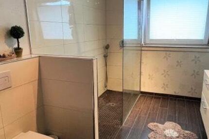 5 Zimmer Maisonette-Wohnung in Düsseldorf: frisch renoviert! 5 zimmer