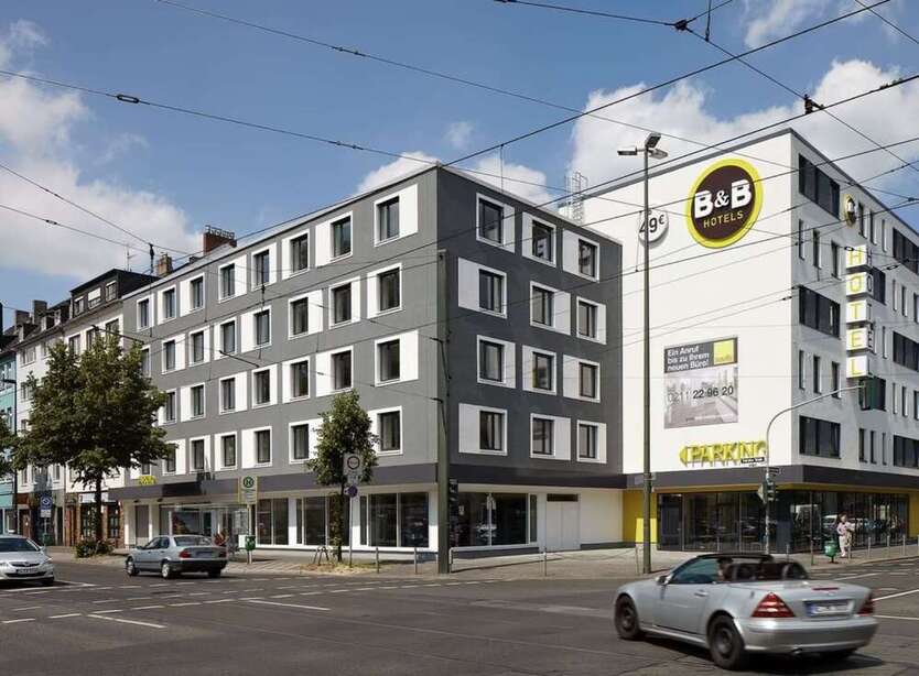 Büro in Düsseldorf 2.959 € 139 m²