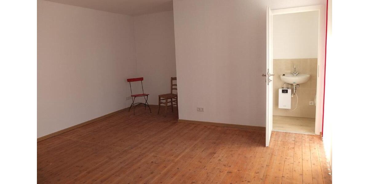 Wunderbar individuelle und angenehme Büro-Servicefläche in Solingen-Wald! zimmer