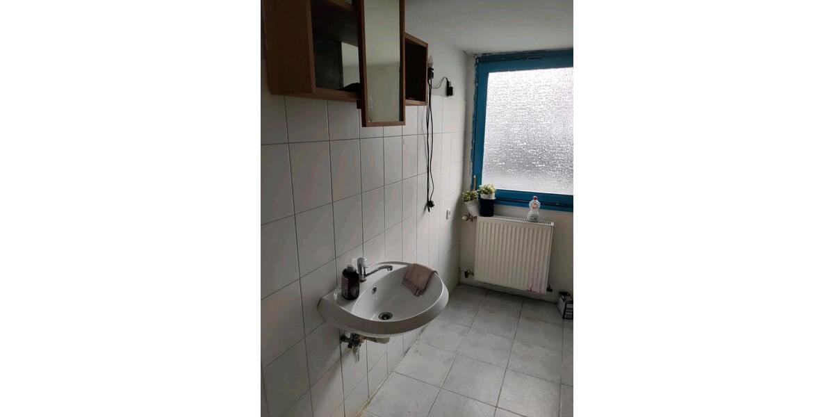 Einfamilienhaus Solingen Wald - 3 Zimmer, 70 m&sup2;, 690&euro; | Angebot:26189039