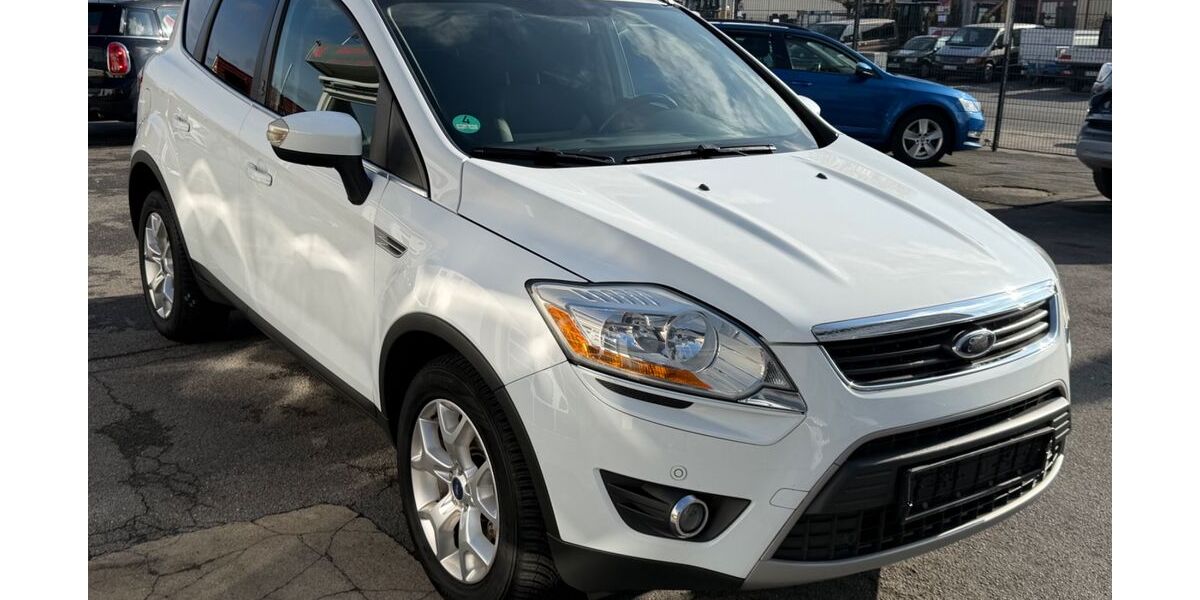 Ford Kuga 156.961 km 7.490 &euro; Düsseldorf 40231