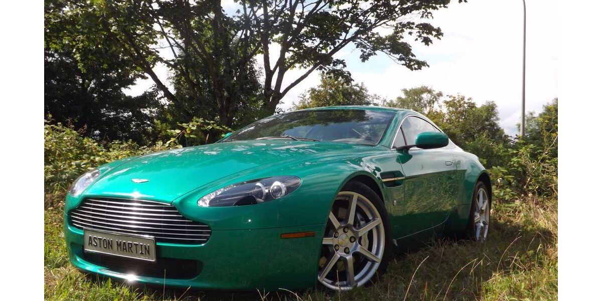 Aston Martin V8 Vantage 59.500 km 52.850 € Mettmann 40822