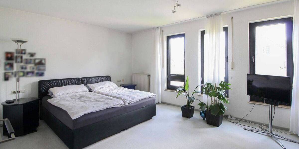 Einfamilienhaus Haan - 7 Zimmer, 303 m&sup2;, 889.000&euro; | Angebot:26834359