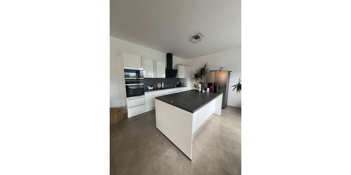 Wohnung zum Kaufen in Velbert 550.000 € 293.55 m² 3 zimmer