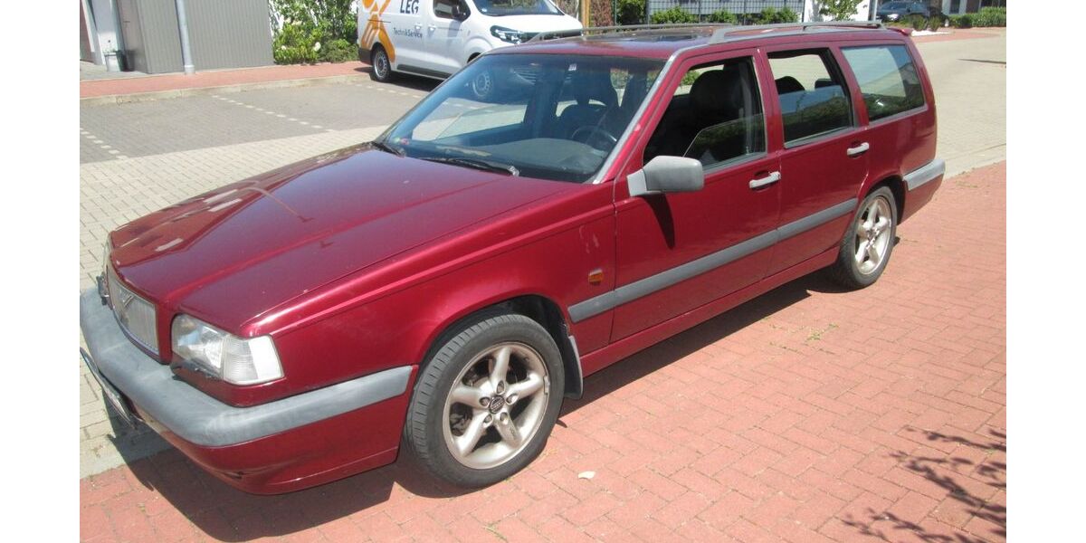 Volvo 850 330.000 km 4.900 &euro; Langenfeld (Rheinland) 40764