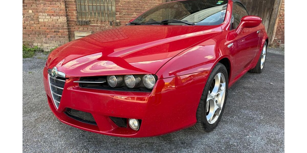 Alfa Romeo Spider 98.500 km 29.990 &euro; Remscheid 42857