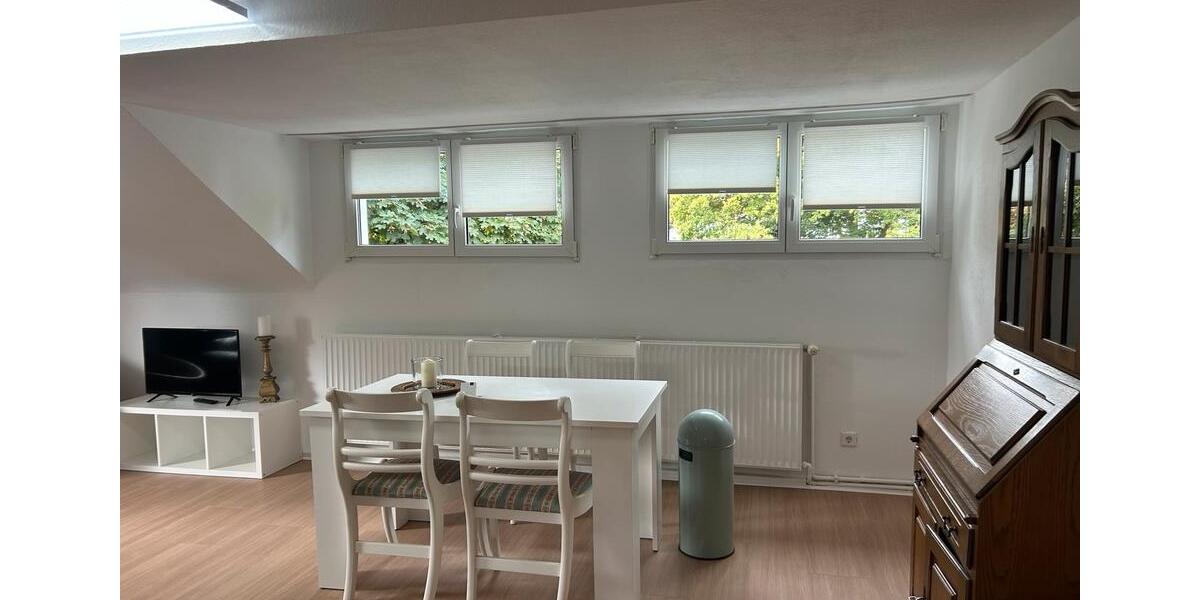 Dachgeschoßwohnung Wermelskirchen - 4 Zimmer, 95 m&sup2;, 650&euro; | Angebot:26459040