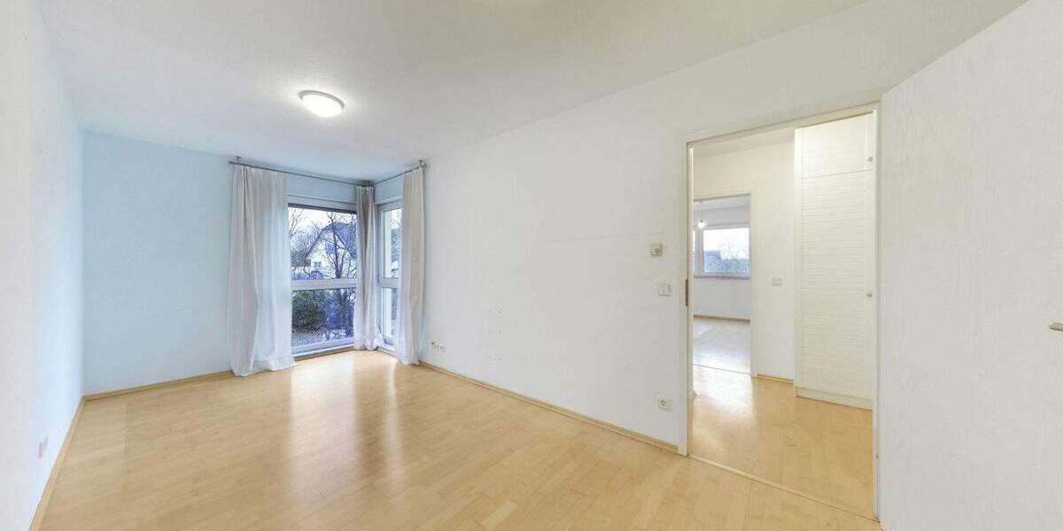 Helle und freundliche Wohnung mit Blick über Leichlingen und 2 Stellplätzen 3 zimmer