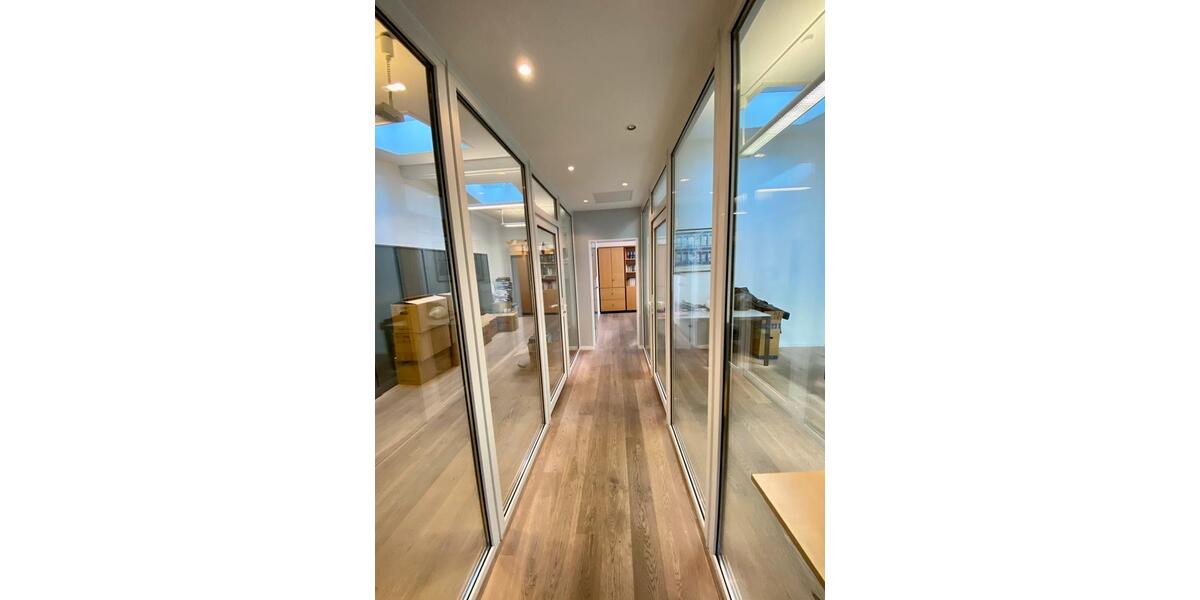 Rechtsanwälte-Steuerberater: 3 HELLE BÜRORÄUME in einem repräsentativen Umfeld zimmer