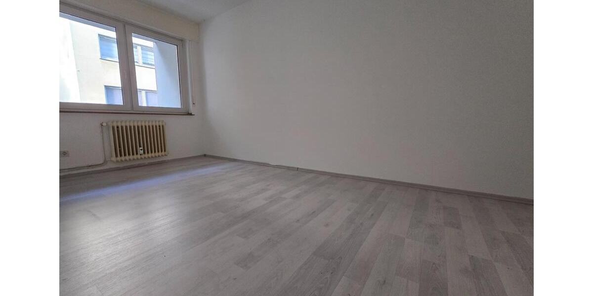 Erdgeschoßwohnung Wuppertal Arrenberg - 3 Zimmer, 68 m&sup2;, 148.500&euro; | Angebot:24347309