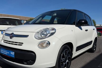 Fiat 500L 151.909 km 8.490 &euro; Düsseldorf 40233