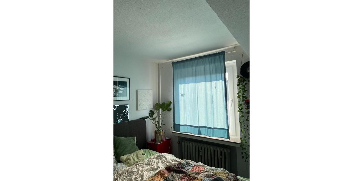 Etagenwohnung Bergisch Gladbach - 5 Zimmer, 45 m&sup2;, 435&euro; | Angebot:26415608