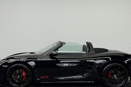 Porsche Boxster 27.000 km 74.300 &euro; Radevormwald 42477