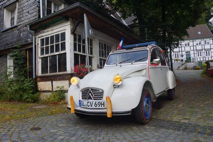 Citroen 2 CV 82.720 km 12.500 € Wermelskirchen 42929