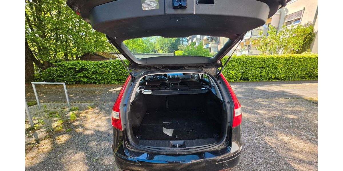 Hyundai i30 105.000 km 3.500 &euro; Ratingen 40878