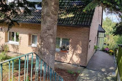 Haus Solingen Solingen-Mitte - 7 Zimmer, 185 m&sup2;, 349.000&euro; | Angebot:26116963