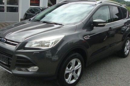 Ford Kuga 162.000 km 5.900 &euro; Engelskirchen-Loope 51766