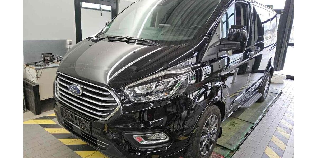 Ford Tourneo Custom 39.900 km 39.990 &euro; Solingen 42653