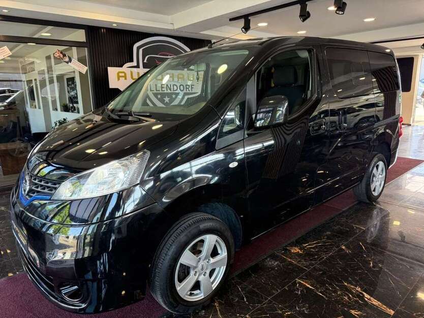 NV200