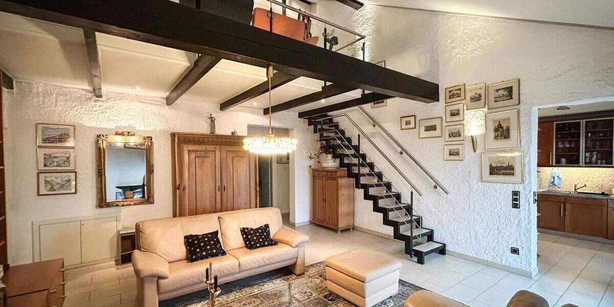 Galerie Wohnung in begehrter Lage von Leichlingen 5 zimmer