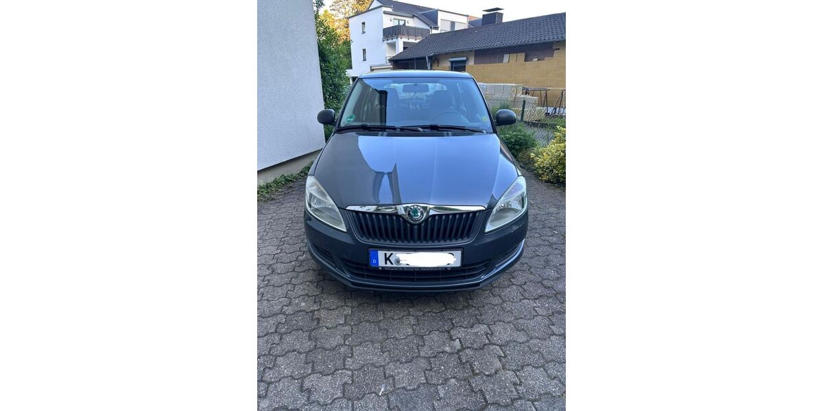 Skoda Fabia 243.000 km 2.000 &euro; Bergisch Gladbach 51429