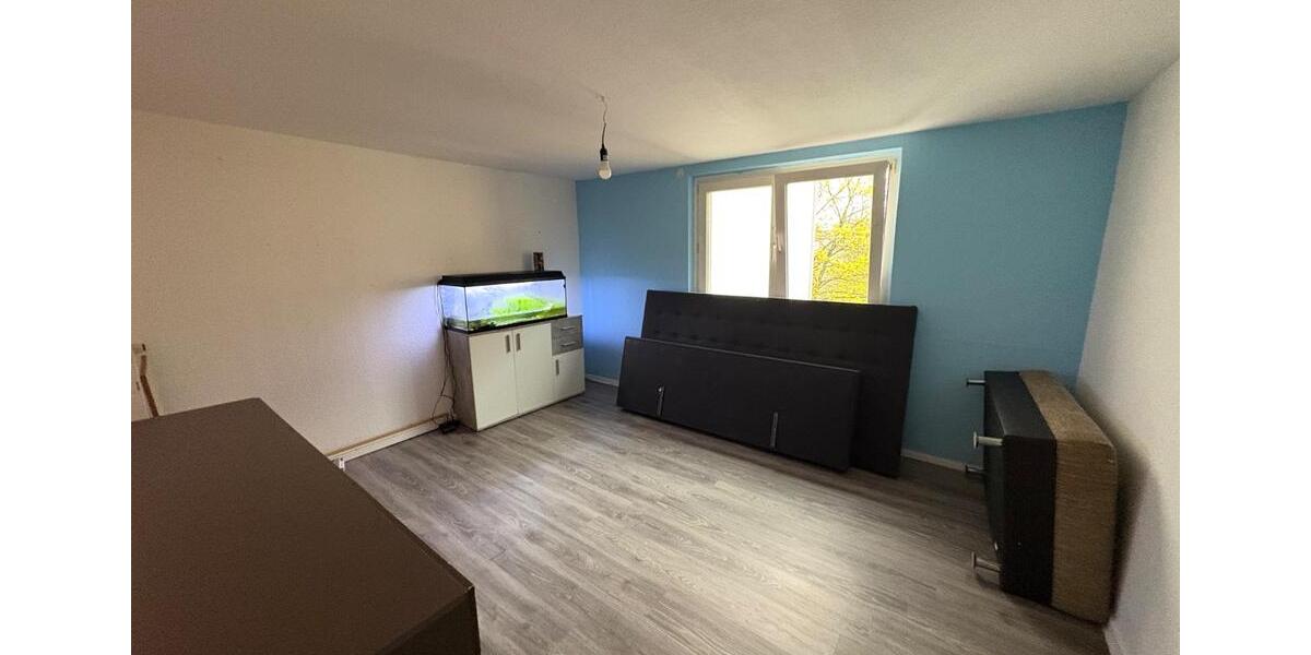 Dachgeschoßwohnung Hagen Hagen-Mitte - 3 Zimmer, 80 m&sup2;, 600&euro; | Angebot:26464146