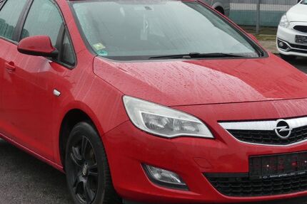 Opel Astra 176.000 km 2.599 &euro; Leverkusen 51379