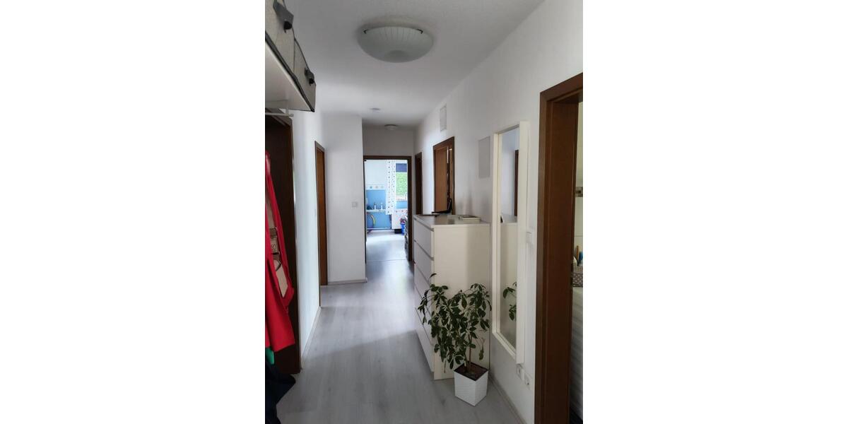 Etagenwohnung Wuppertal Arrenberg - 3 Zimmer, 77 m&sup2;, 155.000&euro; | Angebot:27252965