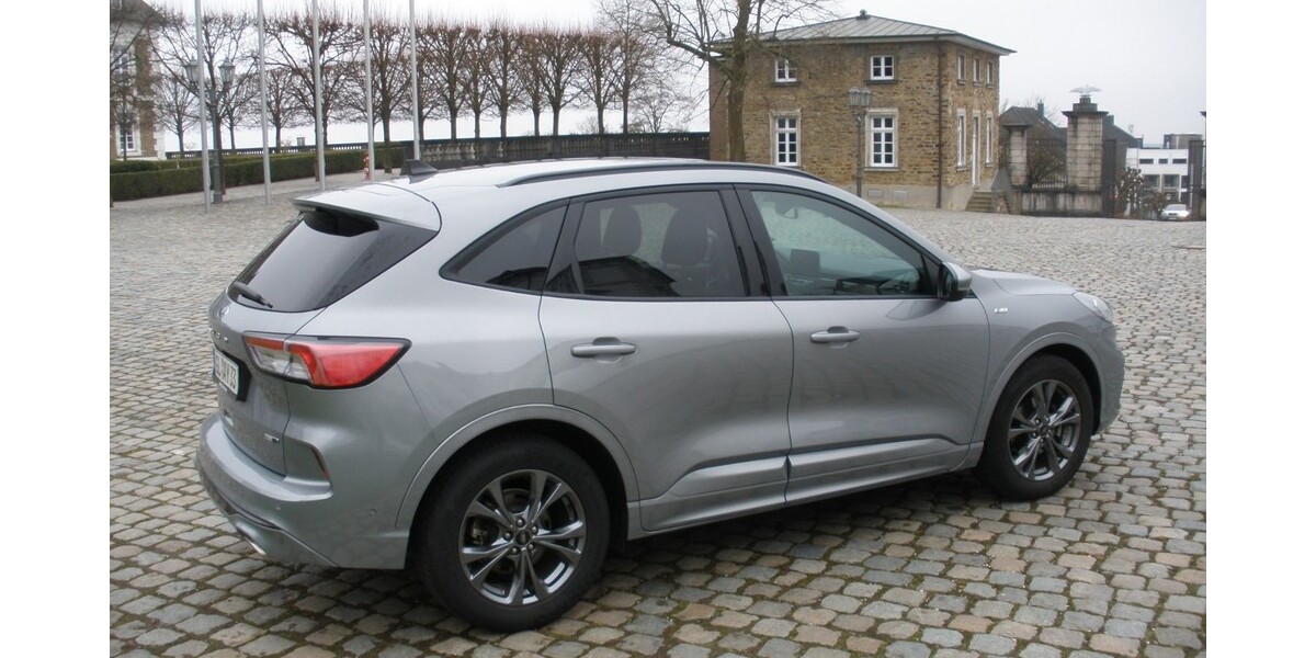 Ford Kuga 35.550 km 24.250 &euro; Bergisch Gladbach 51465