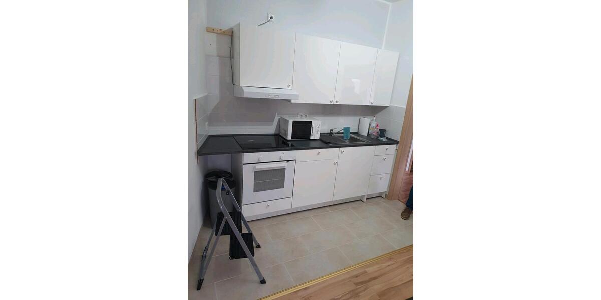 Tolle renovierte 1,5 Zimmer Wohnung in Düsseldorf 1.5 zimmer