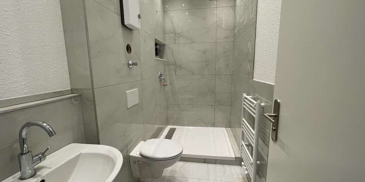 Einfamilienhaus Düsseldorf Oberbilk - 22 Zimmer, 645 m&sup2;, 3.900.000&euro; | Angebot:25830129