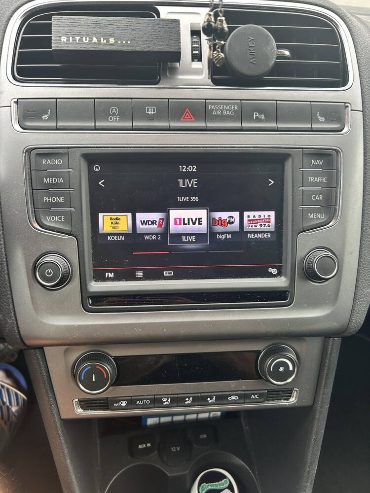 VW Polo 103.000 km 9.000 € Wülfrath 42489