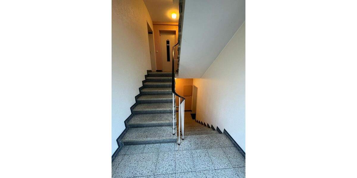 Etagenwohnung Wuppertal Barmen - 2 Zimmer, 64 m&sup2;, 550&euro; | Angebot:25870156
