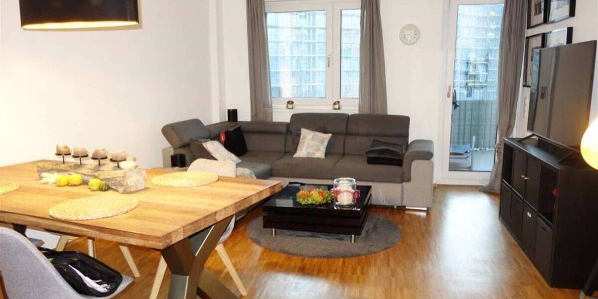 Etagenwohnung Düsseldorf Flingern Nord - 2 Zimmer, 64 m&sup2;, 1.069&euro; | Angebot:26476099