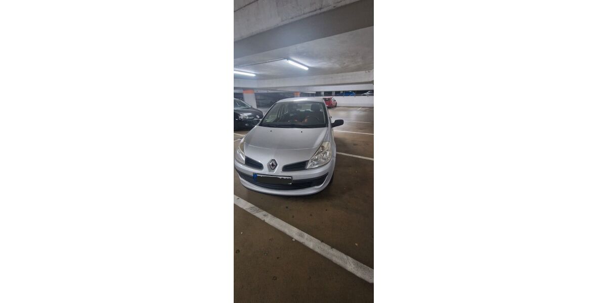 Renault Clio 137.450 km 3.200 &euro; Wuppertal 42103