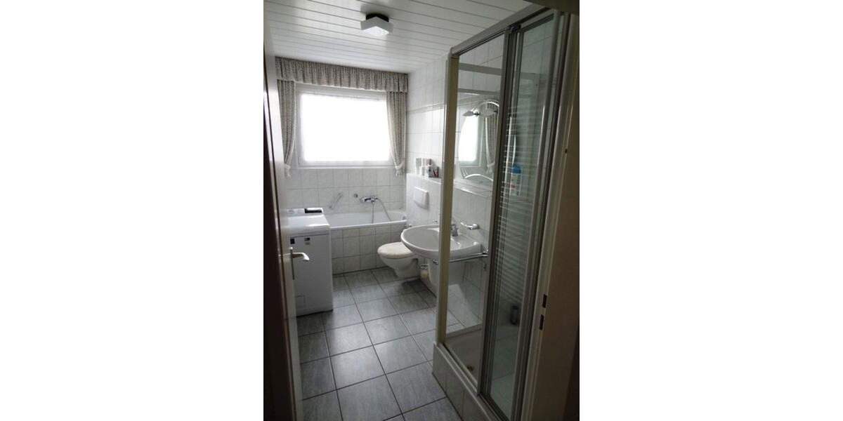 Etagenwohnung Leverkusen Wiesdorf - 4 Zimmer, 114 m&sup2;, 295.000&euro; | Angebot:25719265