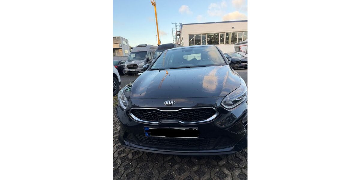 Kia ceed / Ceed 46.000 km 15.950 &euro; Bergisch Gladbach 51427