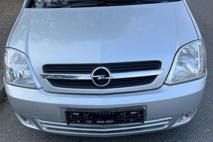 Opel Meriva 135.000 km 1.699 &euro; Düsseldorf 40227