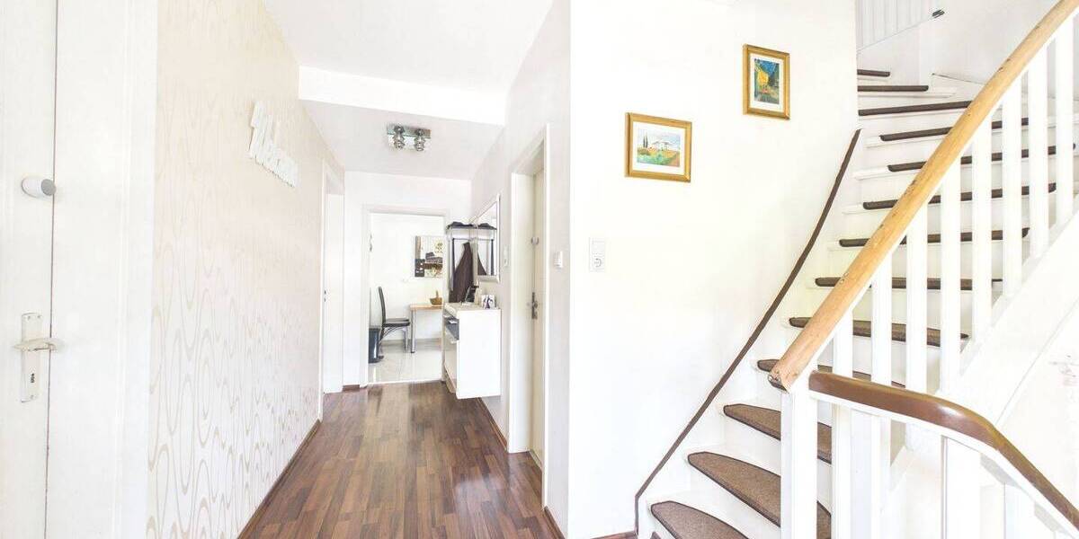 Mehrfamilienhaus, Wohnhaus Hagen Eilpe - 5 Zimmer, 114 m&sup2;, 187.000&euro; | Angebot:26360199
