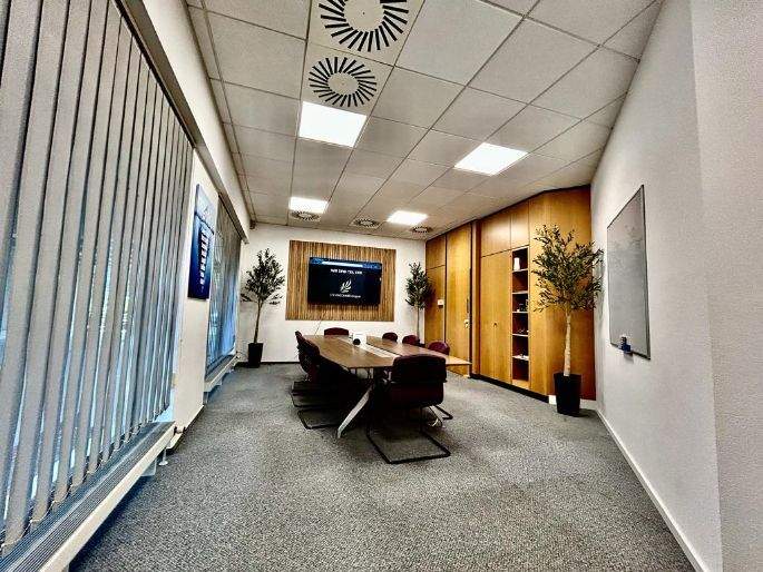 Platin-Büro 26 qm in Leverkusen - flexibler Arbeitsplatz mit 247 Zugang zimmer