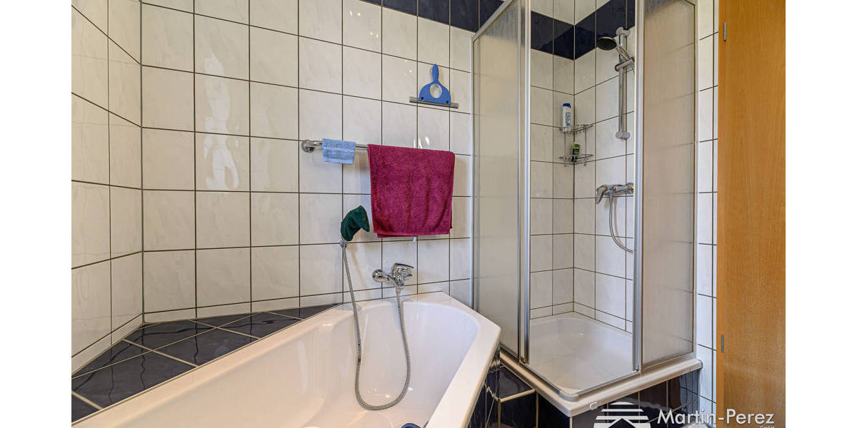 Etagenwohnung Breckerfeld Zurstraße - 3 Zimmer, 75 m&sup2;, 185.000&euro; | Angebot:26161917