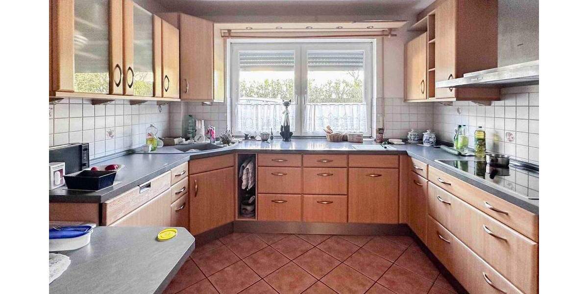 Stilvolles Familiendomizil in begehrter Feldrandlage mit Garage in Wuppertal 5 zimmer