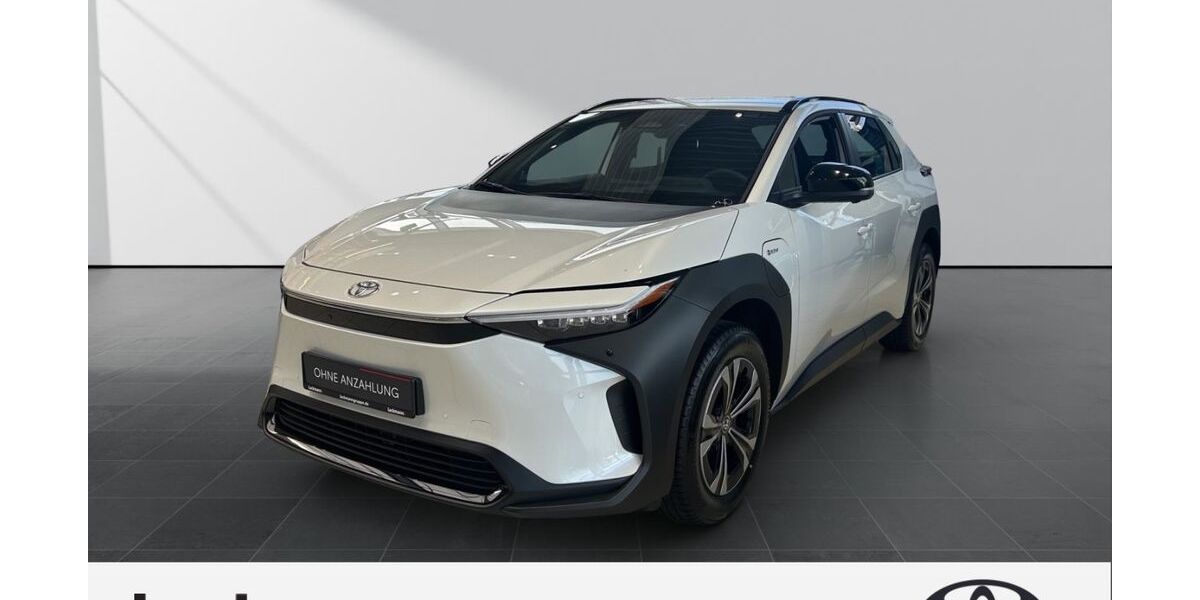 Toyota bZ4X 4.980 km 36.189 &euro; Solingen 42719