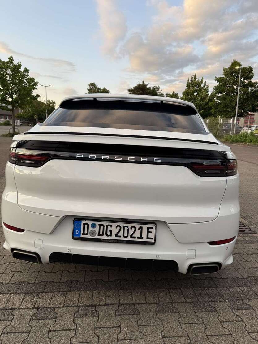 Porsche Cayenne 74.000 km 67.000 € Essen 45149
