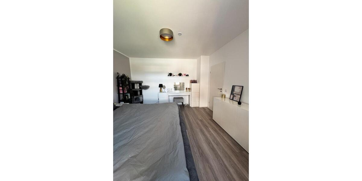 Etagenwohnung Leverkusen Alkenrath - 3 Zimmer, 70 m&sup2;, 1.090&euro; | Angebot:26439650