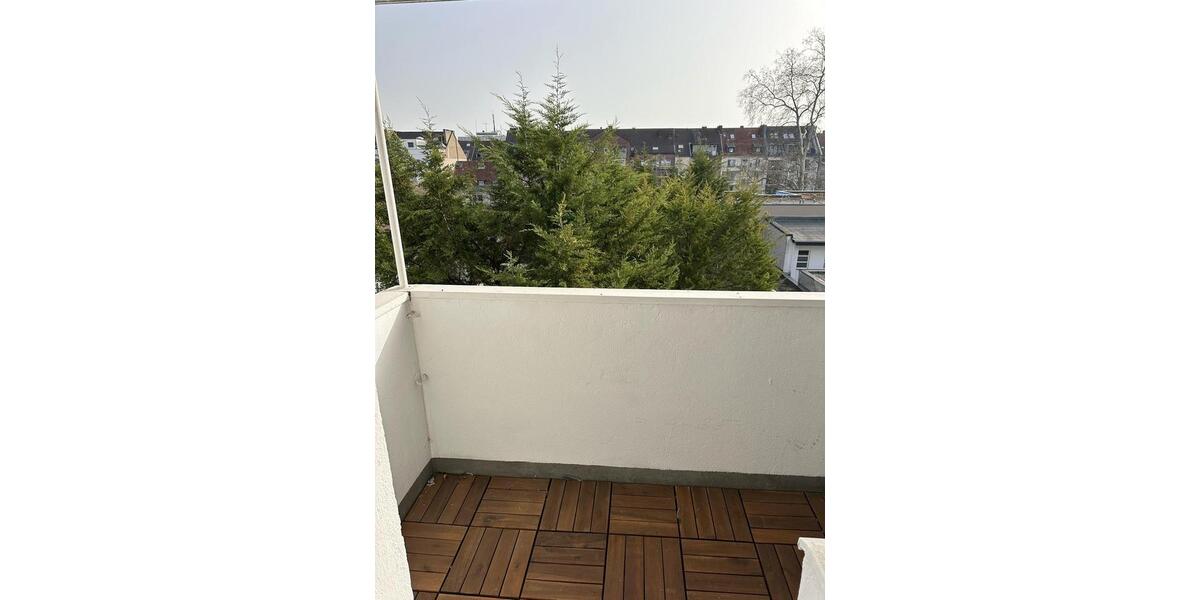 Etagenwohnung Düsseldorf Stadtbezirk 3 - 6 Zimmer, 49 m&sup2;, 850&euro; | Angebot:25305563