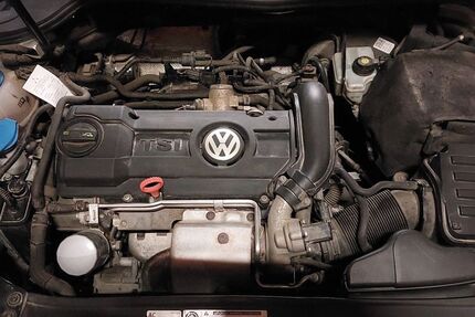 VW Golf 153.119 km 5.250 &euro; Wermelskirchen 42929