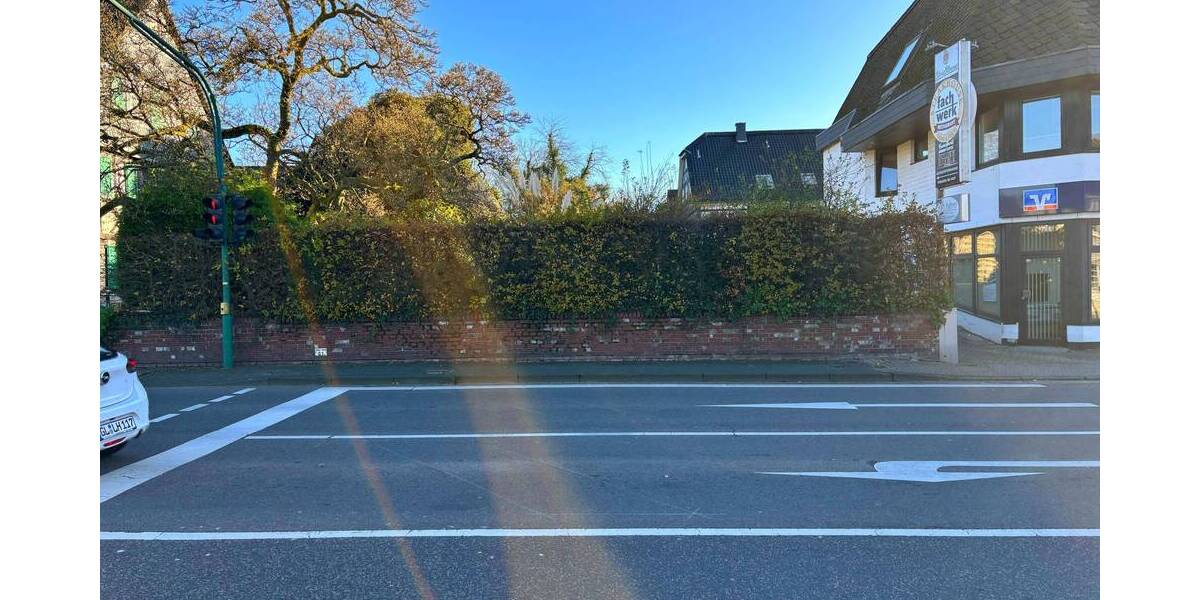 Attraktives Grundstück in guter Lage zimmer