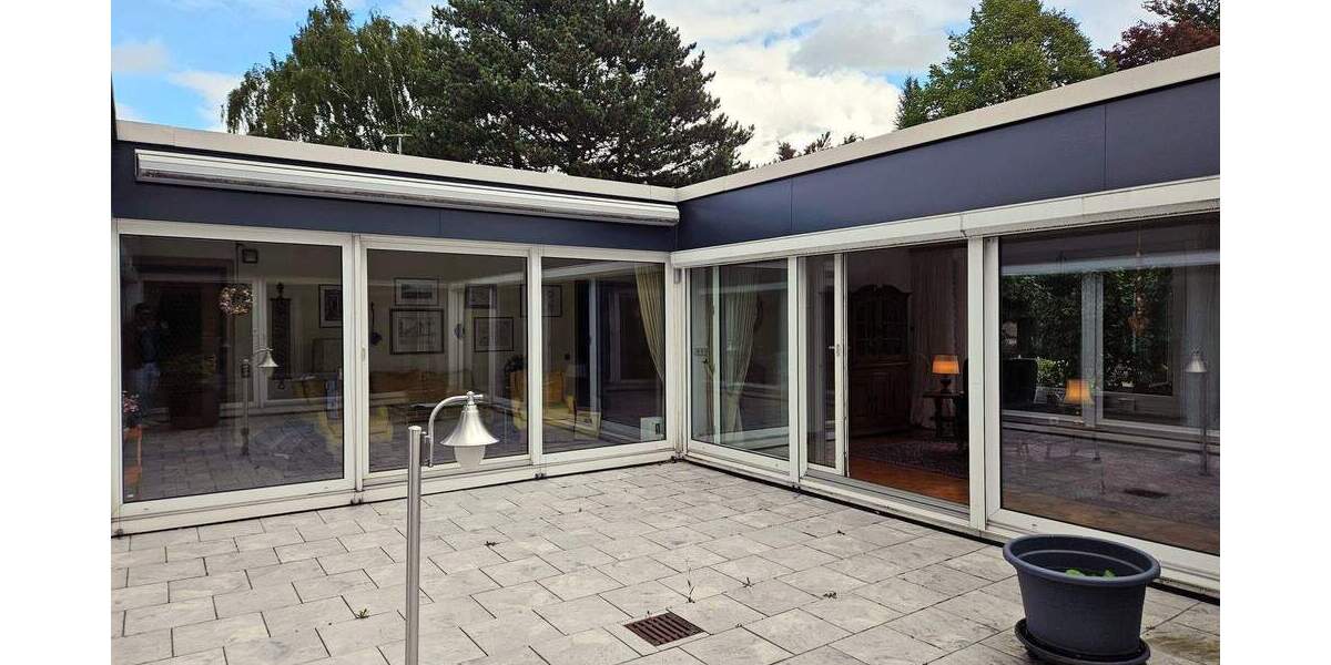 Exklusiver Atrium-Bungalow mit Gartenfläche in begehrter Lage von Sprockhövel-Haßlinghausen 5 zimmer