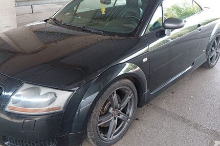 Audi TT 227.000 km 3.500 € Bochum 44801